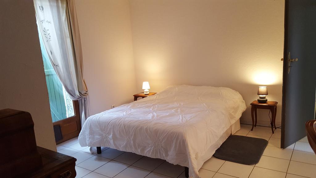 Aux Oliviers Hotel Homps  Luaran gambar